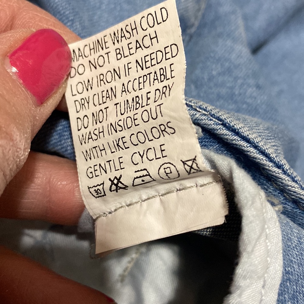 NWOT Size 2XL Button Fly Light Blue Women's Jeans! - Picture 7 of 8